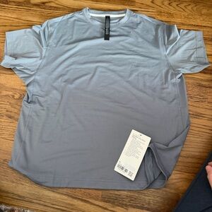 lululemon athletica blue Gray Short Sleeve Tee NWT Medium